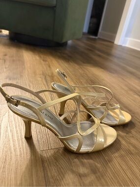 Gianni Bini Pale Yellow Strappy Slingback Heels